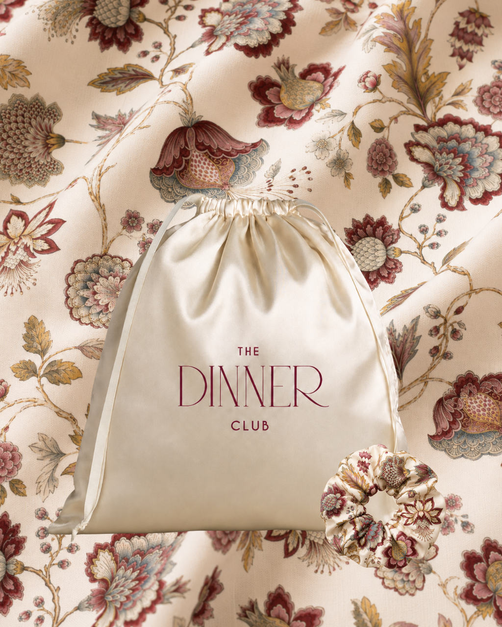 Festive Manor Ivory gift pouch and matching scrunchie